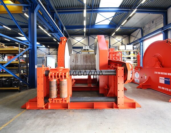 Mooring winches